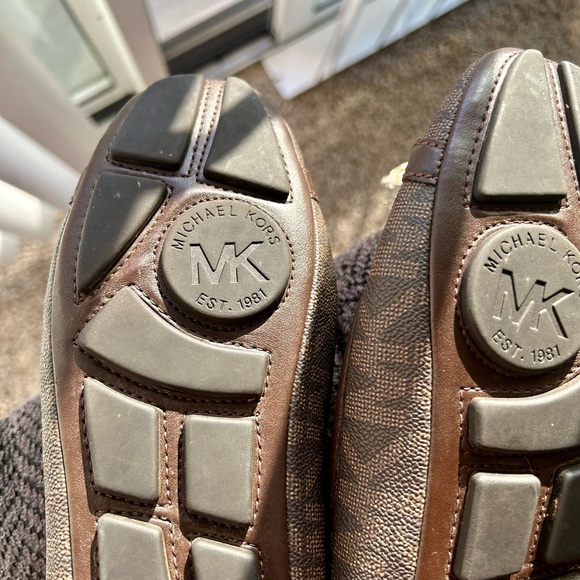 Michael Kors Brown Logo Leather-Trim Ballet Flats with Gold MK Emblem - Picture 6 of 6
